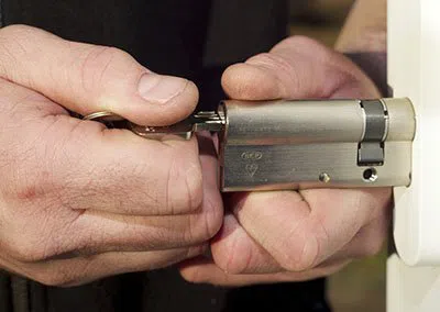 Super Locksmith Services Yonkers, NY 914-801-1174 Super Locksmith Services Yonkers, NY 914-801-1174 - 29-10